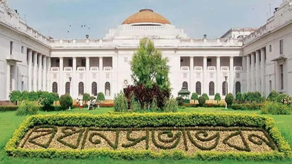 বিধানসভায় পেশ ওবিসি সংরক্ষণে জোড়া সংশোধনী বিল, ভোটাভুটির আগেই ওয়াকআউট ঋতব্রত শিবিরের