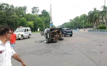 ফোর্ট উইলিয়ামের সামনে পুলকারে সজোরে ধাক্কা গাড়ির, আহত ৪, ভর্তি এসএসকেএমে