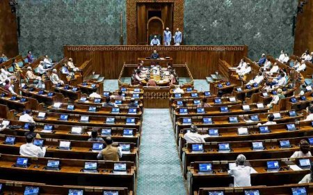 ধ্বনিভোটে লোকসভায় পাস অ্যান্টি-পেপার লিক বিলের সংশোধনী, বৃহস্পতিবার পেশ করা হবে রাজ্যসভায়