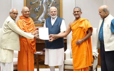 রাম মন্দির ট্রাস্টে চম্পত রাই তাদের প্রতিনিধি ছিলেন না, দাবি ভিএইচপি'র, সঙ্ঘের নিশানায় কি মোদী