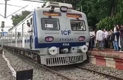 ২০ অগস্ট থেকেই বদলাচ্ছে রুট, শিয়ালদহ-বারাসত এসি লোকাল এবার ছুটবে বনগাঁ পর্যন্ত