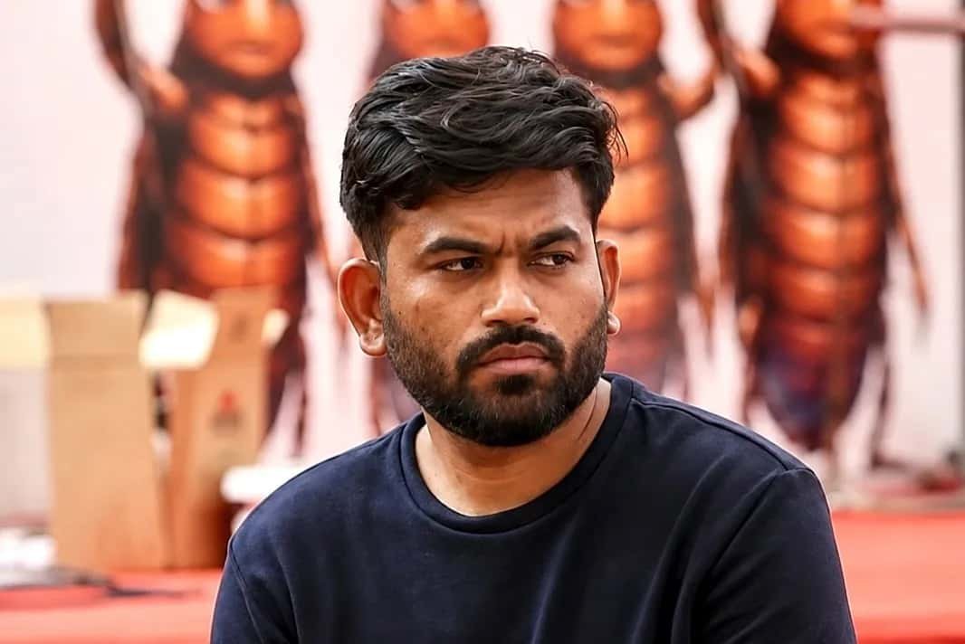 ‘ক্যায়া বোলতি পাবলিক’! শিক্ষার বিপুল খরচ নিয়ে মোদী সরকারকে বিঁধে নয়া অভিযানে অভিজিৎ দীপকে