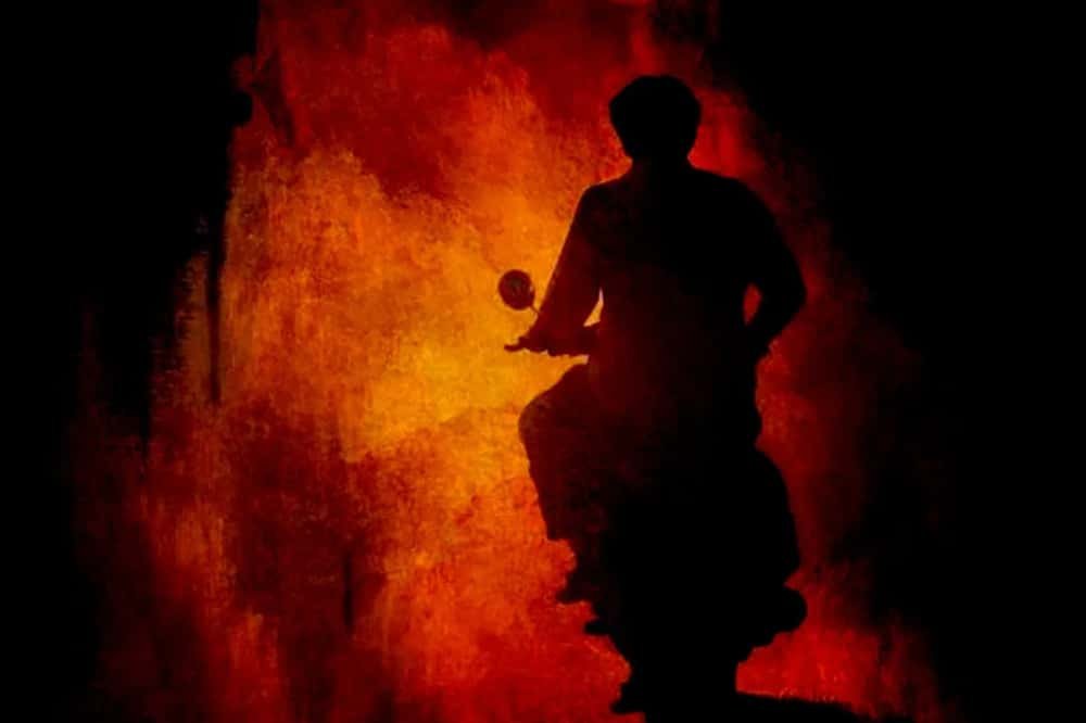 ‘ডাক্তারকাকু’-র সব লুক প্রকাশ্যে, প্রসেনজিৎ থেকে ঋদ্ধি, কার চরিত্রে কী চমক?