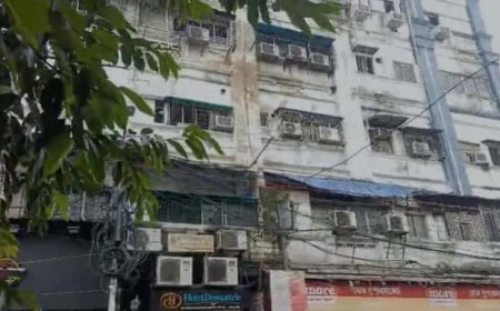 নিউমার্কেটের হোটেলে ভয়াবহ আগুন, মৃত্যু ৯ জনের, রয়েছেন বাংলাদেশের নাগরিকও