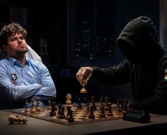 কার্লসেনকে হারিয়ে সটান ঘুম! বিশ্বচ্যাম্পিয়নের দর্পচূর্ণ করেও নির্বিকার দিল্লির কিশোর