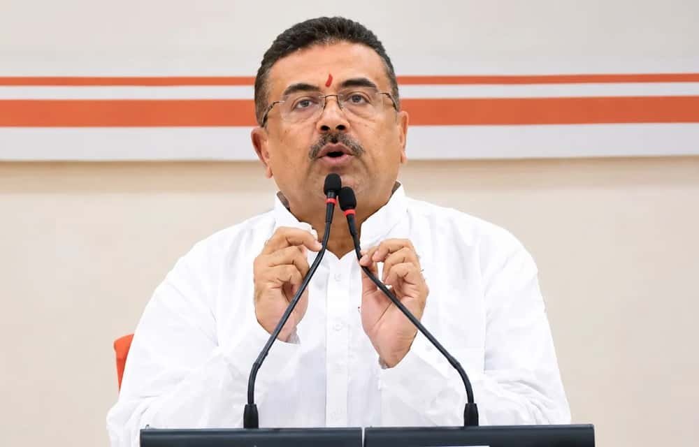 অষ্টমীর দিন রাজ্যে সম্পূর্ণ বন্ধ থাকবে মদ বিক্রি, দুর্গাপুজোর বৈঠকে জানিয়ে দিলেন মুখ্যমন্ত্রী