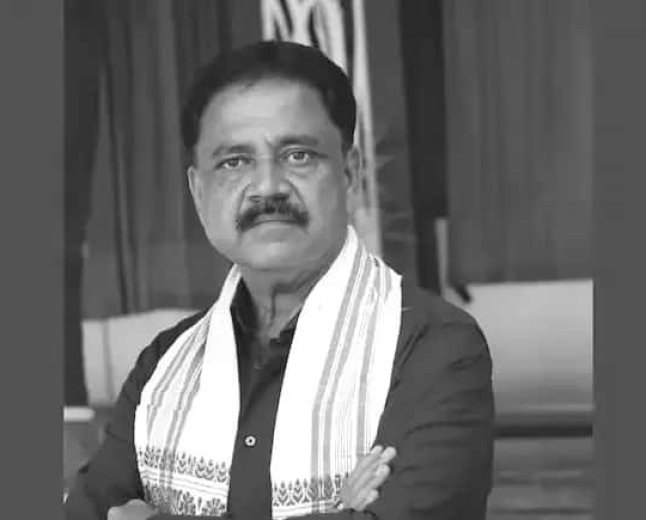 হৃদরোগে আক্রান্ত হয়ে প্রয়াত ঝাড়খণ্ডের শিক্ষামন্ত্রী সুদিব্য কুমার সোনু, শোকের ছায়া রাজনীতিতে