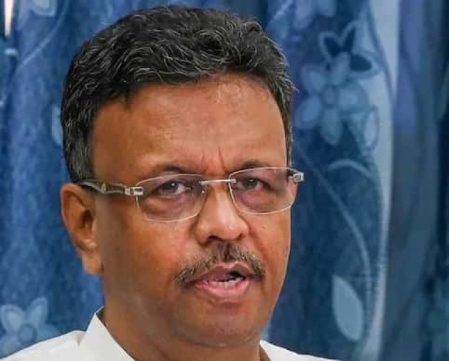 ফিরহাদ হাকিমের সংস্থায় হানা দুর্নীতি বিরোধী কমিশনের, নিউ আলিপুরের প্লাস্টিক কারখানায় চলছে তল্লাশি