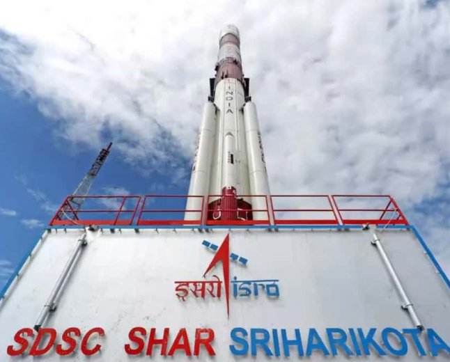 আজ গভীর রাতে মহাকাশে পাড়ি দিচ্ছে GSLV-F17, 'নটি বয়'-এর কাঁধে ভর করে ঘুরে দাঁড়ানোর স্বপ্ন ইসরোর