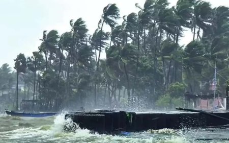 দুর্গাপুজো মিটতেই ঘূর্ণিঝড়ের ভ্রুকুটি, দক্ষিণবঙ্গে ভারী বৃষ্টির সম্ভাবনা! শীত আসছে? কী জানাল হাওয়া অফিস
