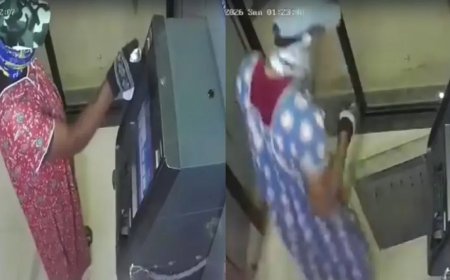 तेलंगाना में ATM लूट की सनसनीखेज वारदात, एंबुलेंस से पहुंचे बदमाशों ने पहनी नाइटी और मास्क; कटर से काटकर उड़ाई नकदी, CCTV में कैद हुई घटना